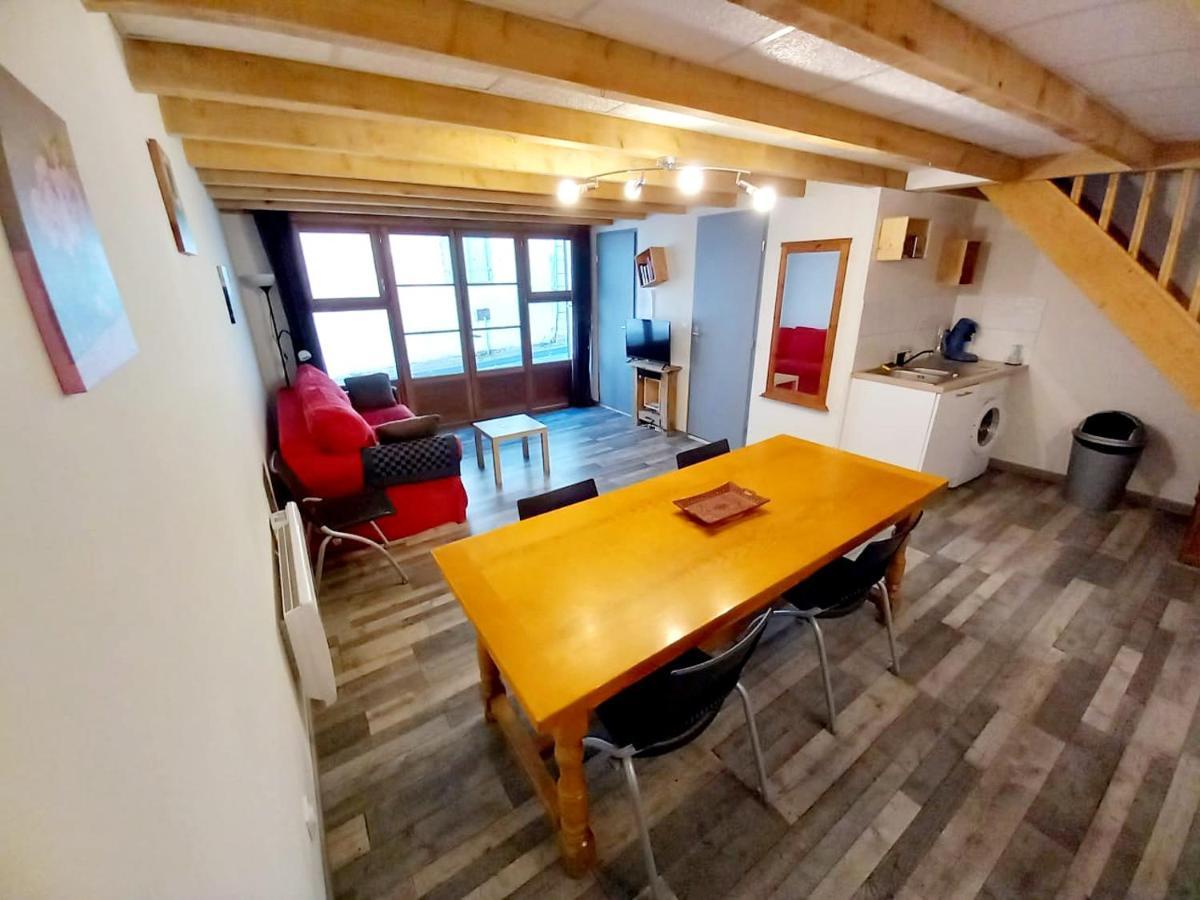 Maison De Ville Au Coeur Du Quartier Historique Oloron-Sainte-Marie Εξωτερικό φωτογραφία